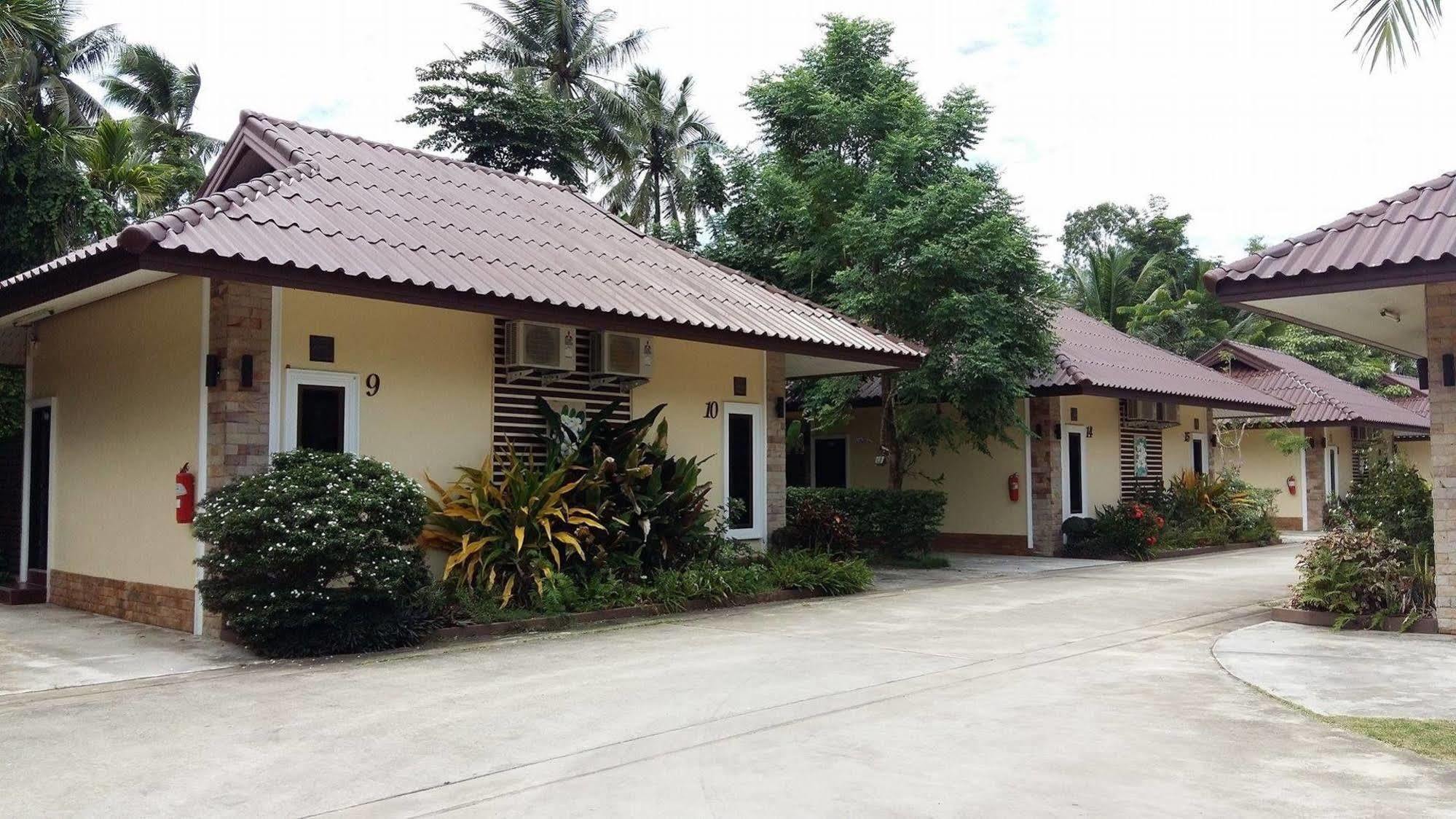 Palm Sweet Resort Chumphon Exterior foto